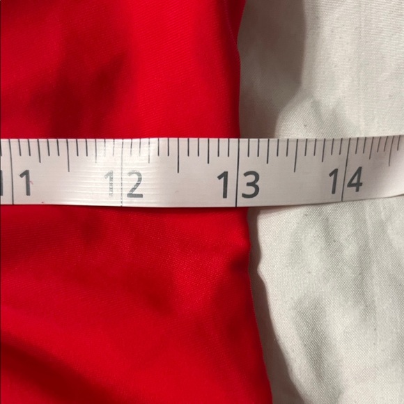 Cupshe Red Cutout Ring One-Piece Swimsuit NWT Medium Vacation Flirty Flattering - Picture 7 of 7
